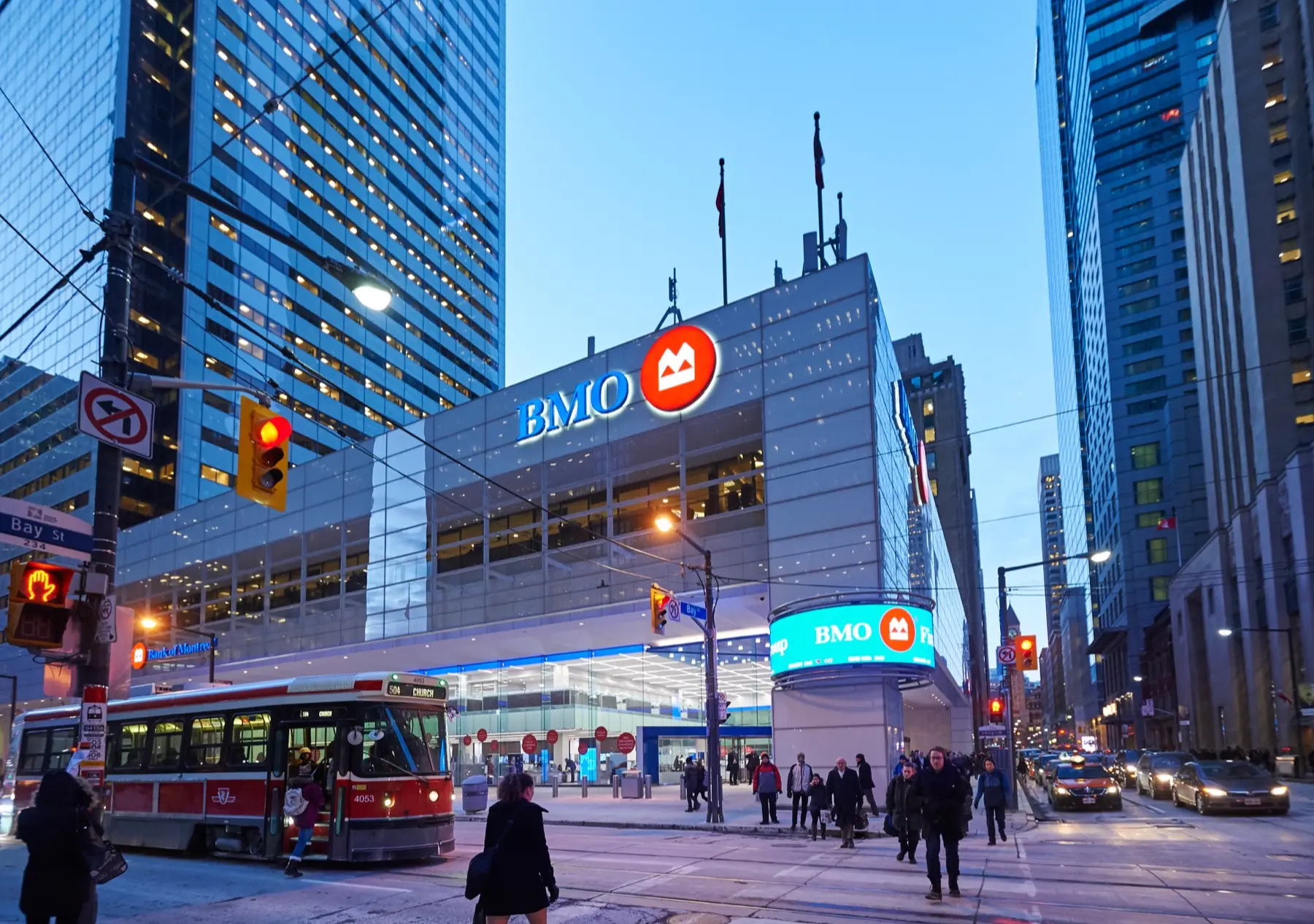 Agence principale BMO, Extérieur