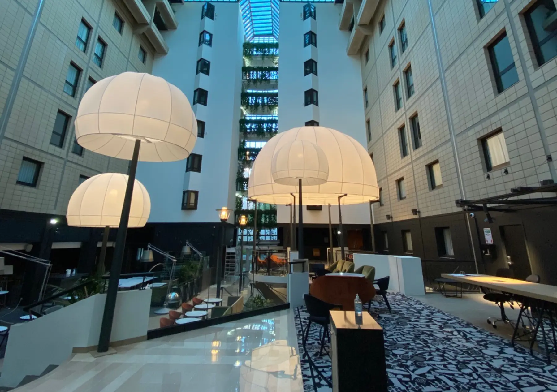 Hôtel Mercure Porte de Versailles (Atrium) (2)