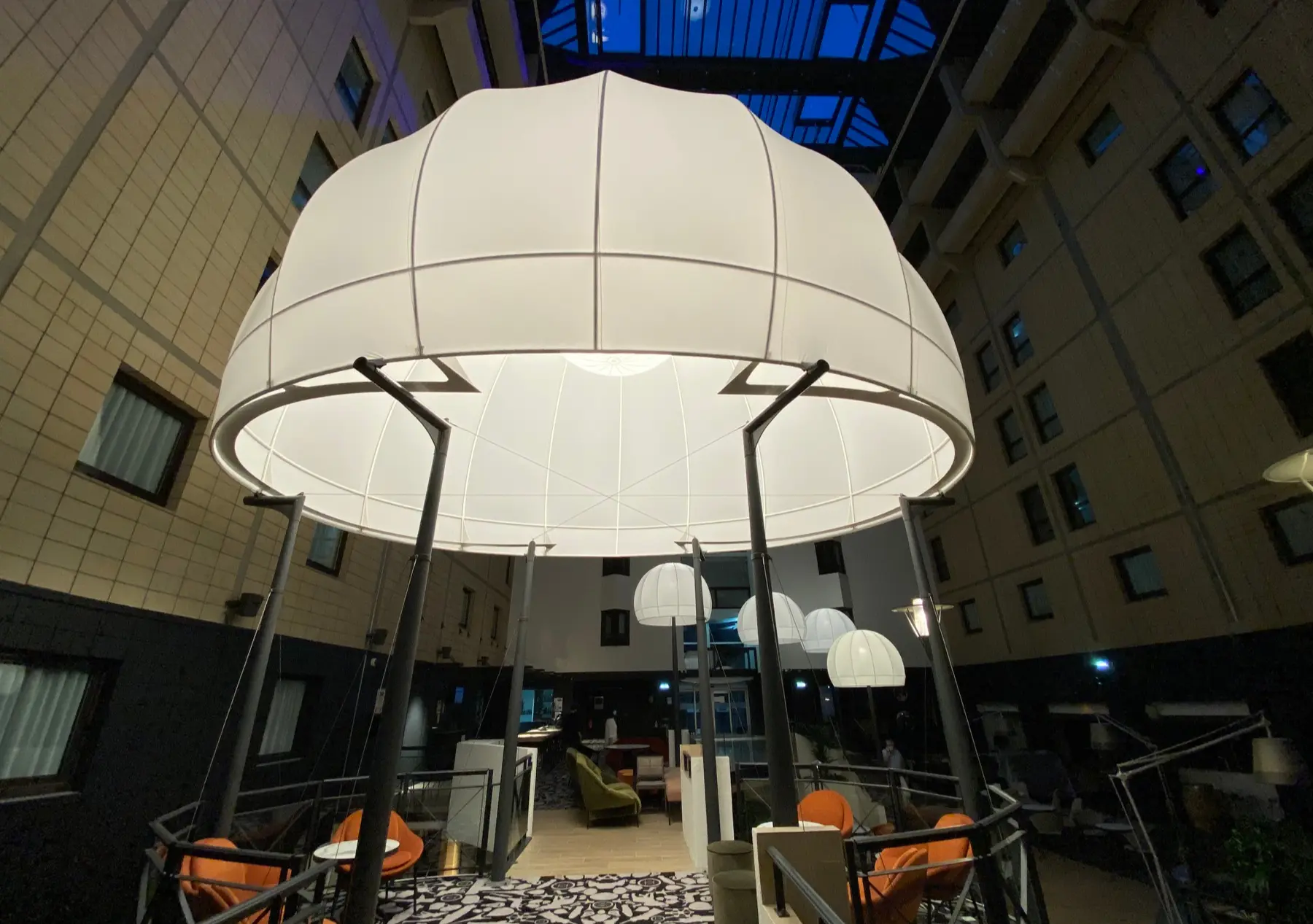 Hôtel Mercure Porte de Versailles (Atrium)